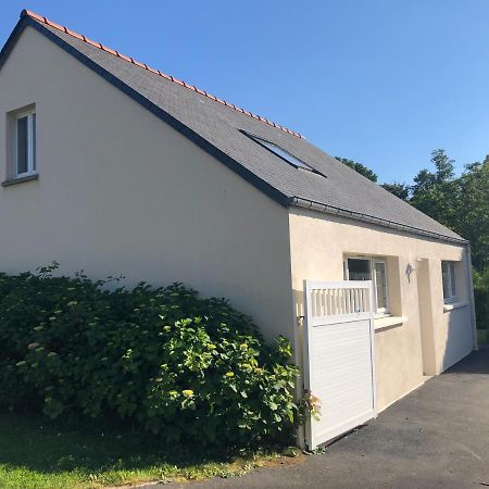 Le Nid Du Franc Acomodação com café da manhã Avranches Exterior foto